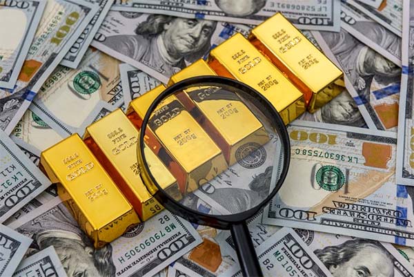 Mối quan hệ giữa giá vàng và USD