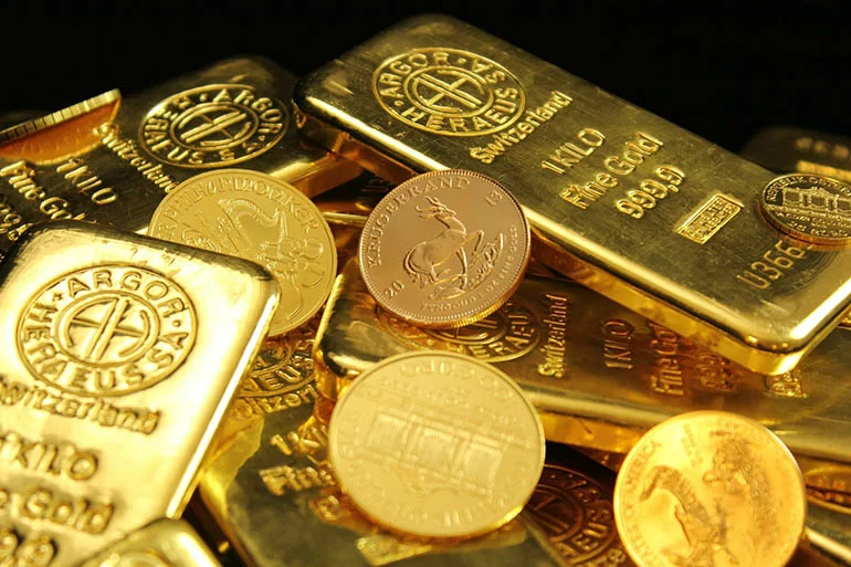 Nên mua vàng miếng hay vàng nhẫn - Cách bảo quản vàng miếng và vàng nhẫn